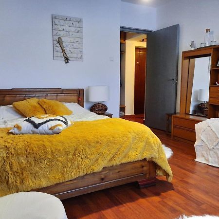 Cocooning In A Lovely Mountain Suite - One Azuga Dış mekan fotoğraf
